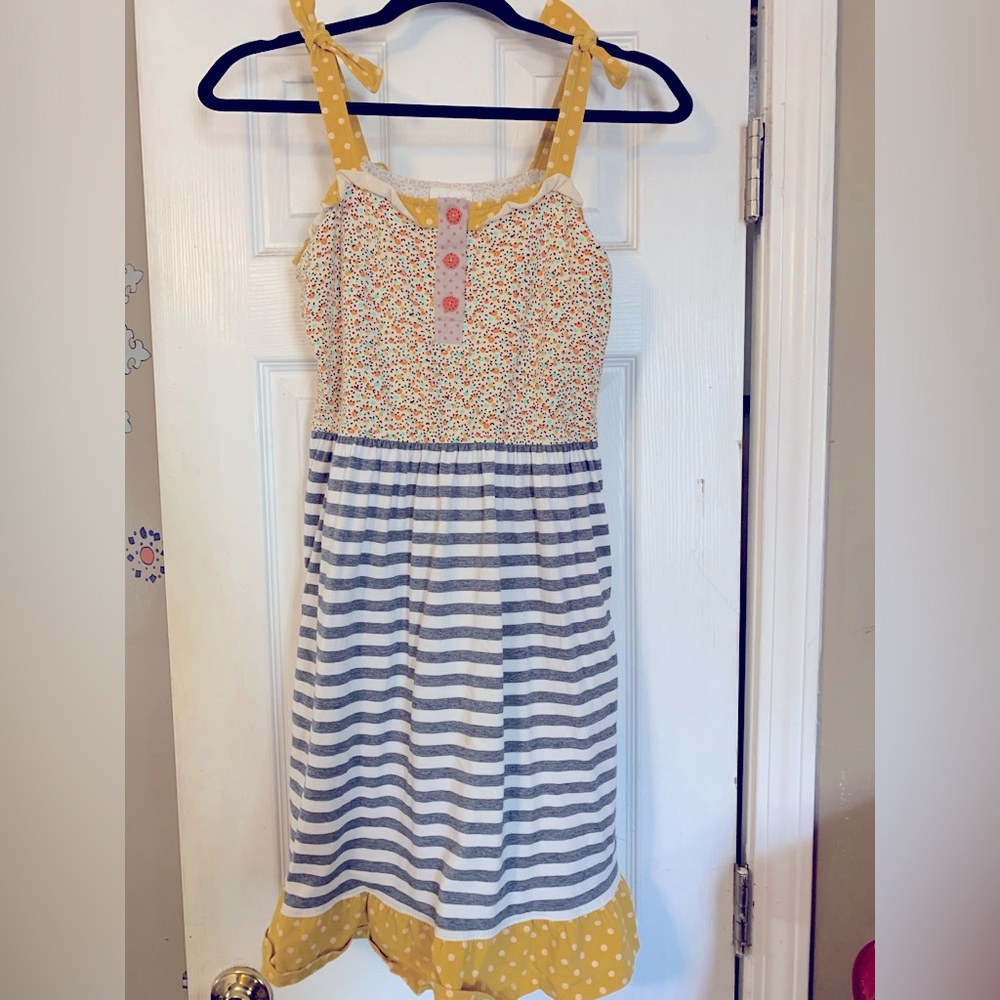 435 By: Matilda Jane Dress. Size 16 in girls. Gently used. Boutique style dress